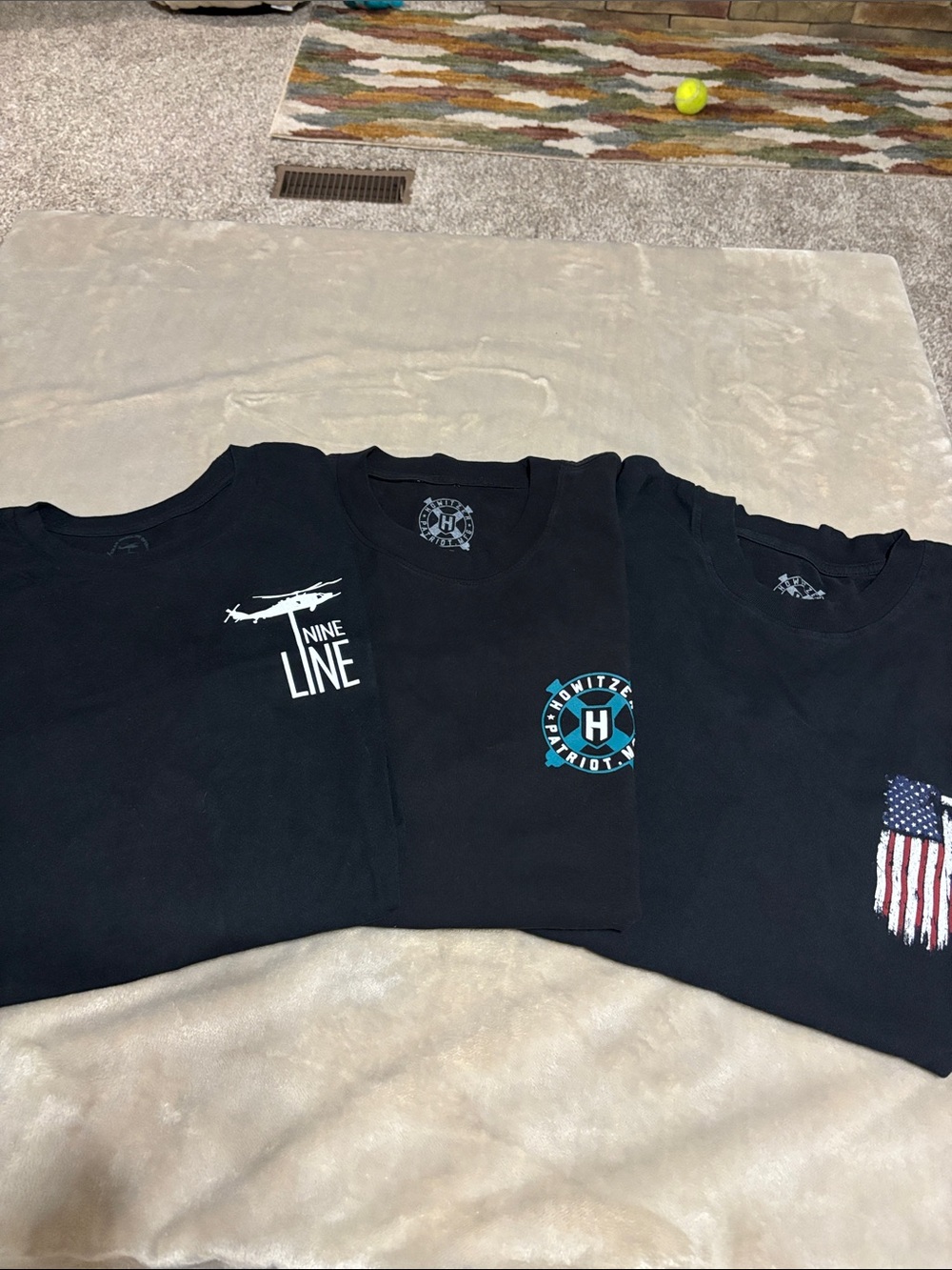 Lot of 3!!! Mens 2XL Howitzer Short Sleeve Tees & 1 long sleeve nine line